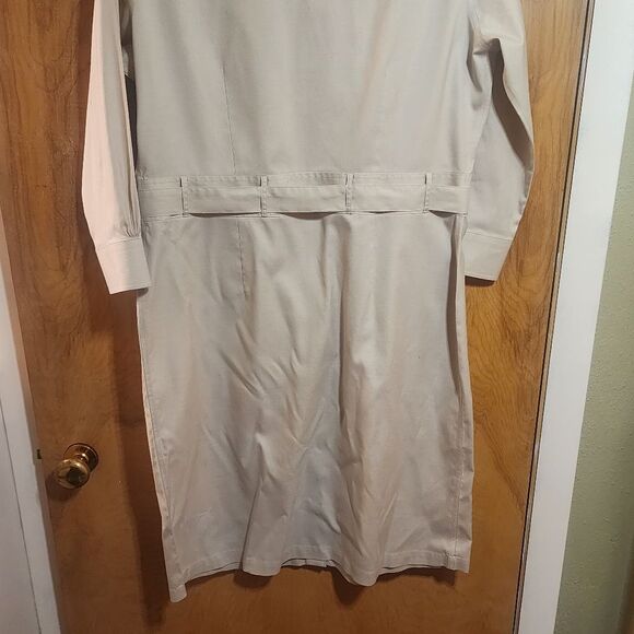 Brooks Brothers 10 Chic Safari Beige Shirt Dress with Belt Capsule Minimalist - Picture 13 of 16